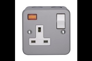 13A 1 Gang Double Pole Switched Metalclad Socket With Neon