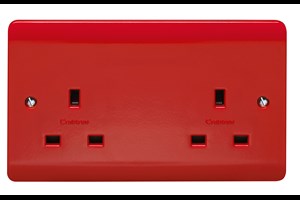 13A 2 Gang Unswitched Socket All Red Clean Earth