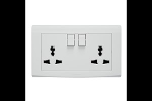 13A 2 Gang Switched
Multi-Function Socket