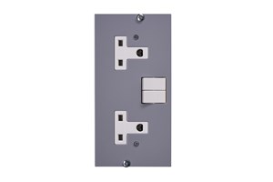 Britmac Accessory Plate 13A 2 Gang Switched Socket Non Standard Twin Earth