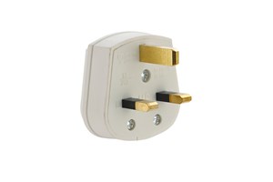13A Resilient Plug White
