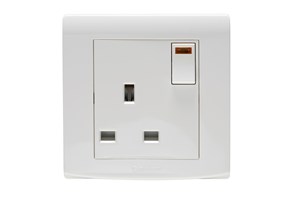 13A 1 Gang Switched Socket with Neon