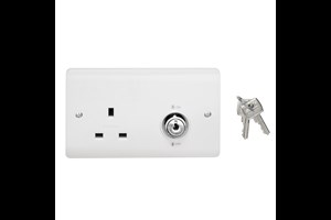 13A 1 Gang Double Pole Lockable Switched Socket Dual Earth