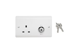 13A 1 Gang Double Pole Lockable Switched Socket Dual Earth